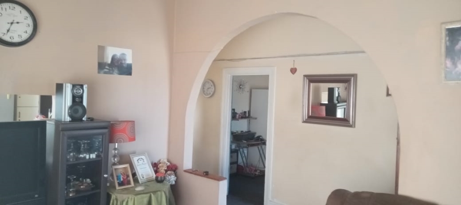 2 Bedroom Property for Sale in Sidwell Eastern Cape